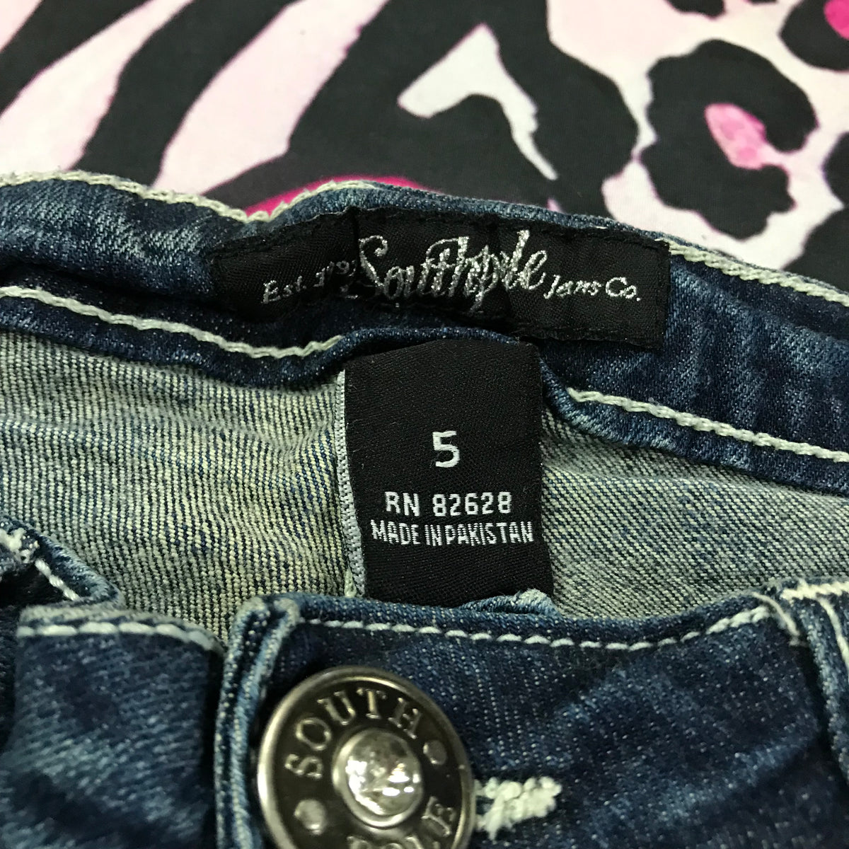 SouthPole Lowrise Shorts