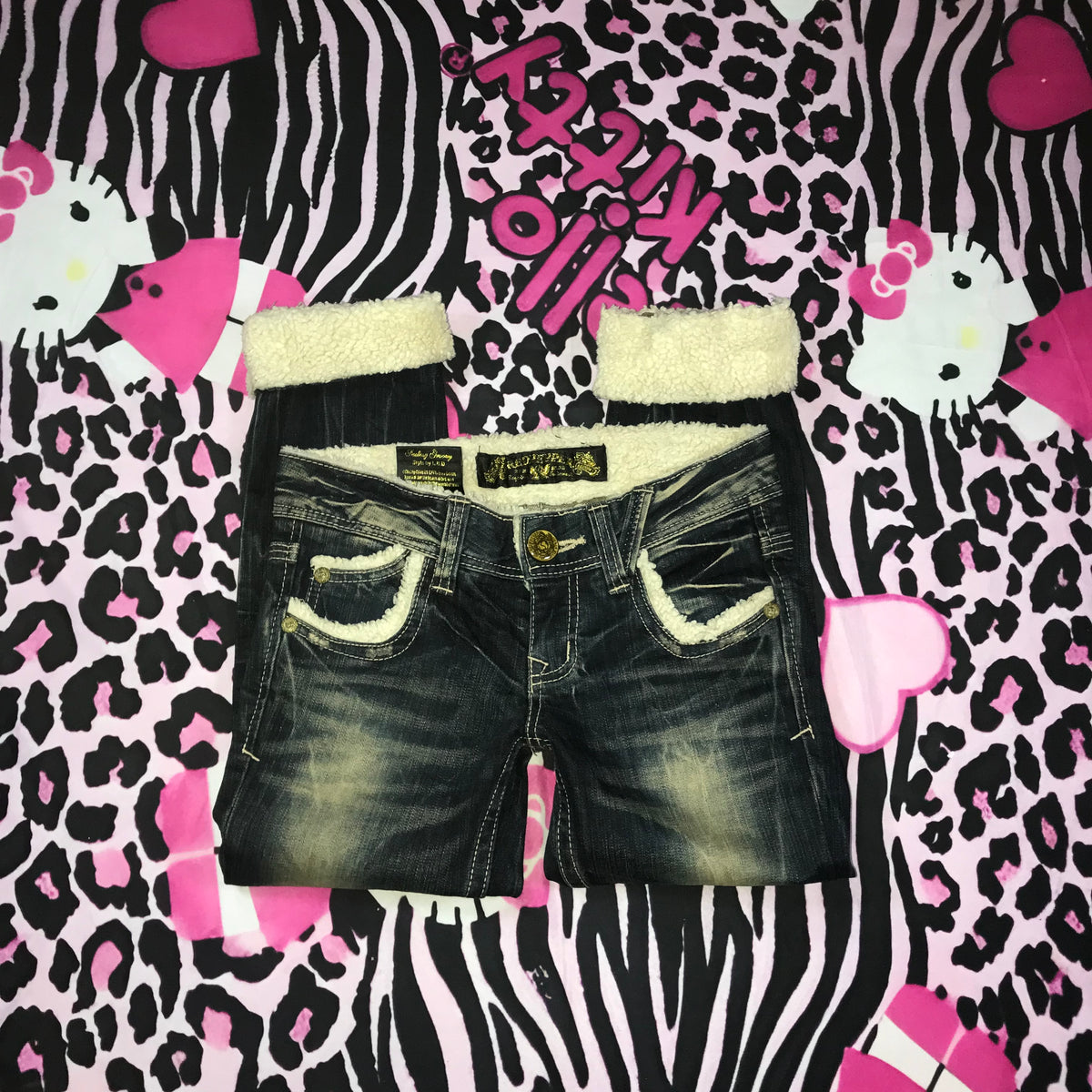 RedPepper Fur Trim Capris Jeans