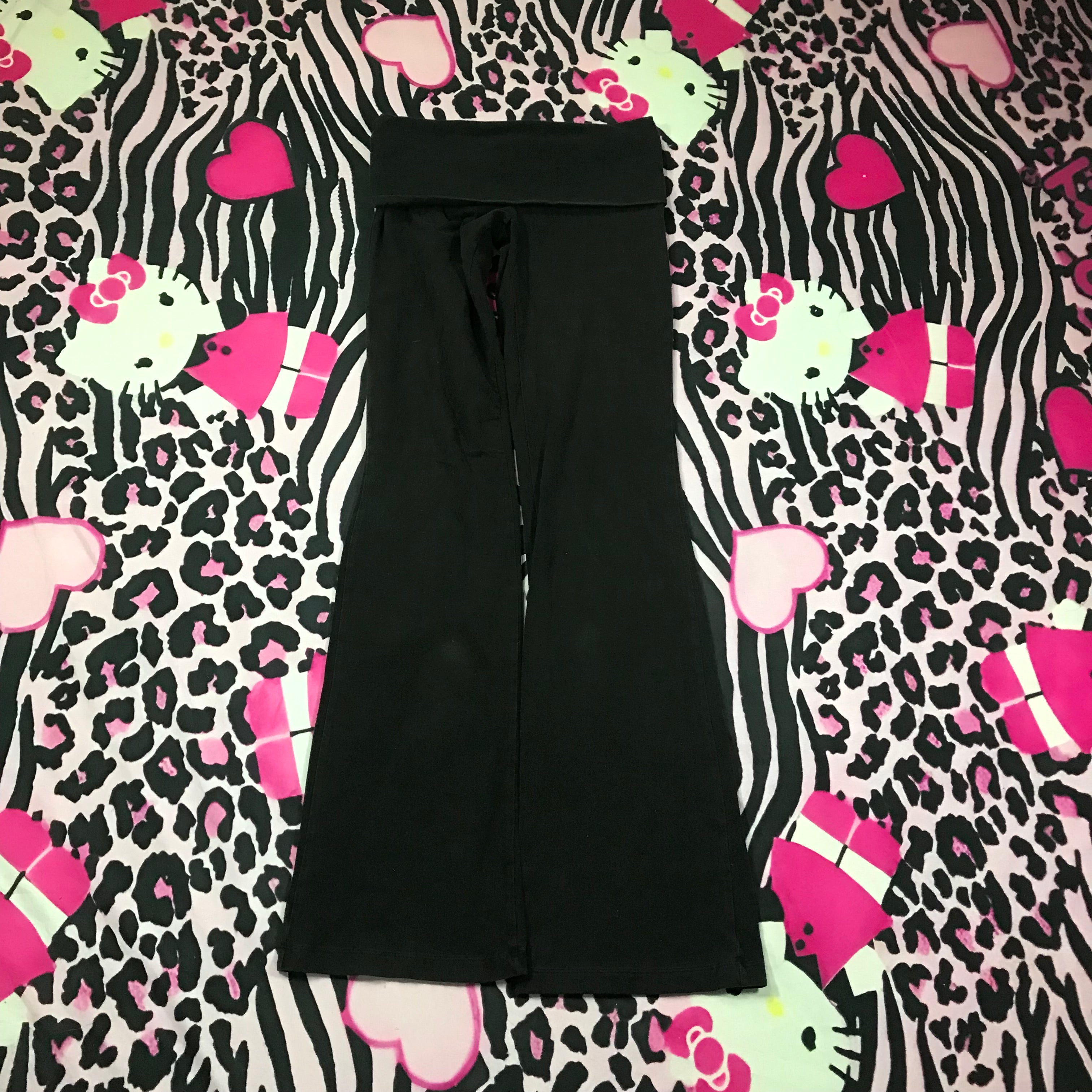 VS Pink Lowrise Flared Foldover Leggings