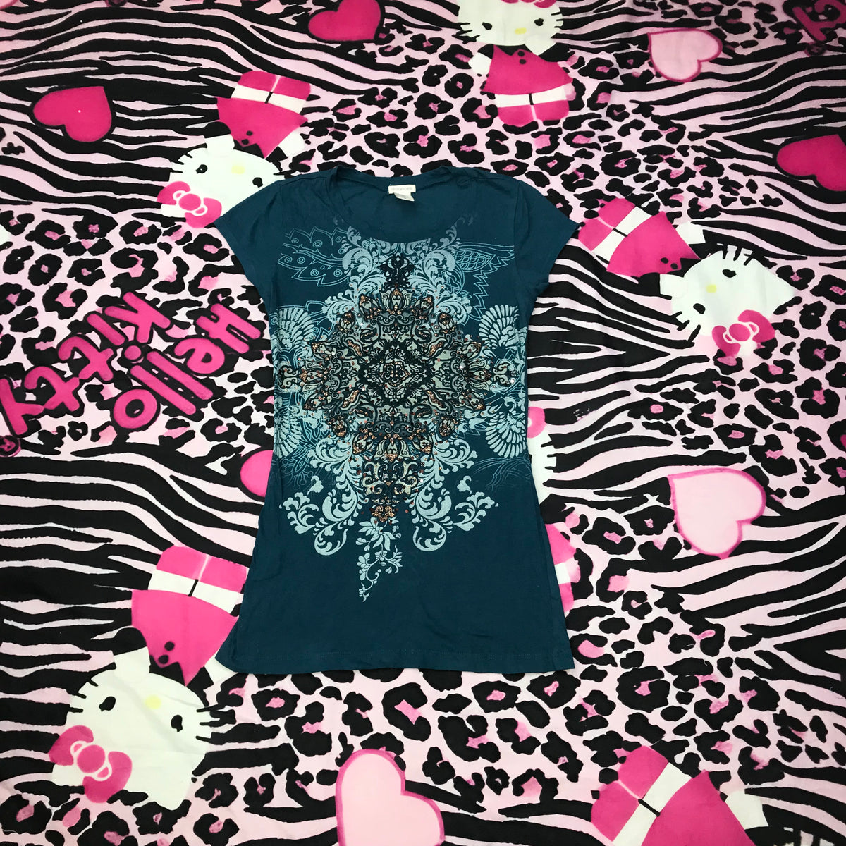 Grunge baby tee