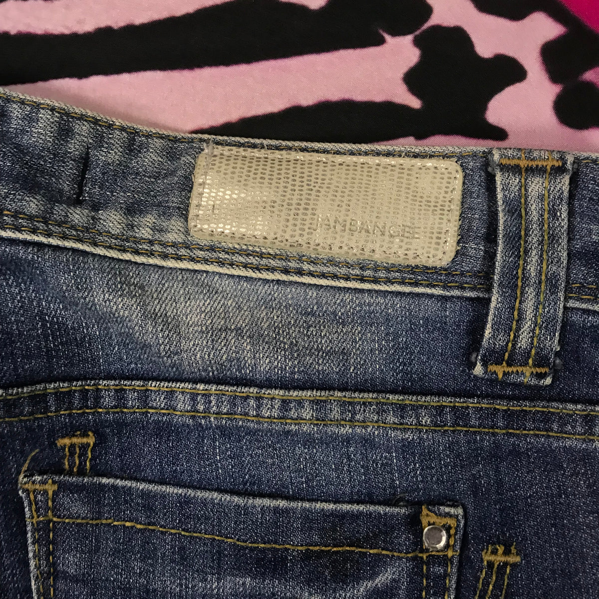 Lowrise flared Jeans