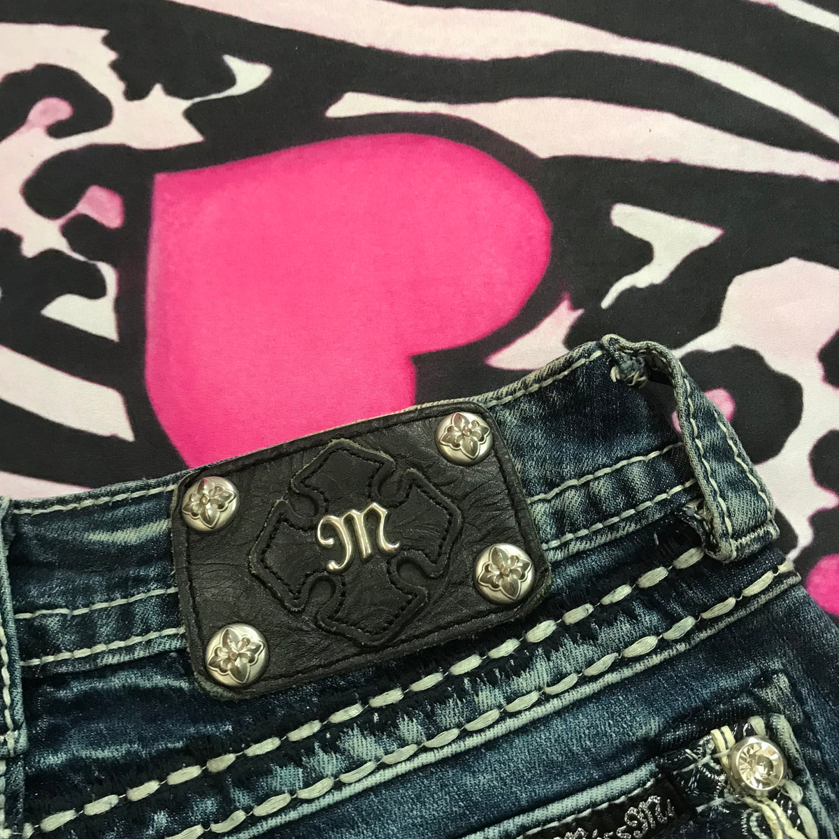 MissMe Lowrise Shorts