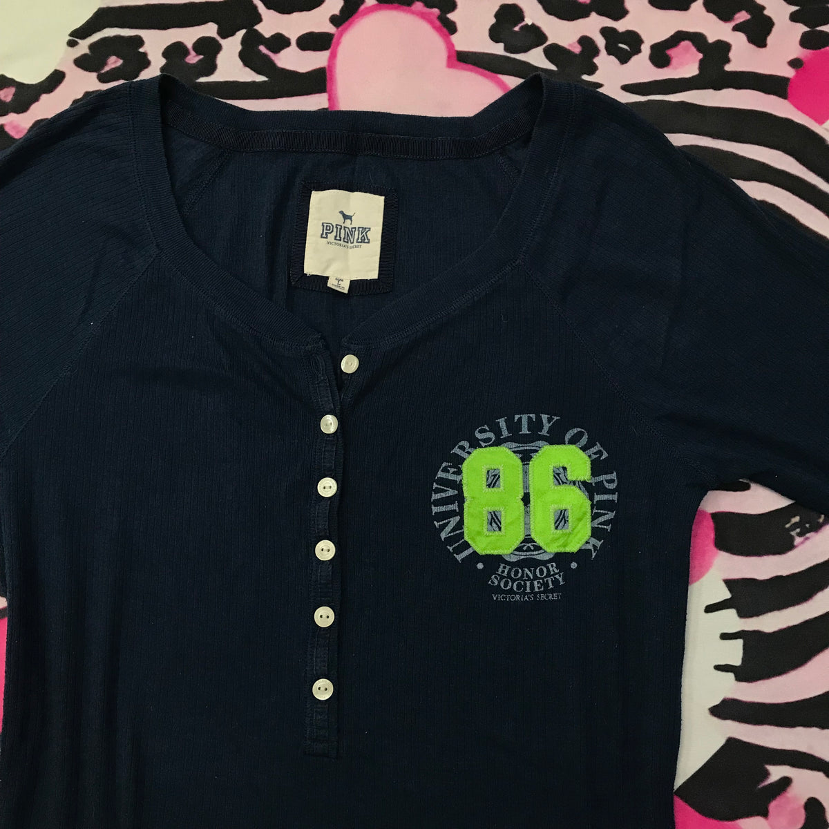 Vs Pink Henley Style 2000s Top