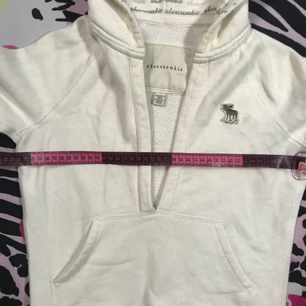 Abercrombie & Fitch Sweater