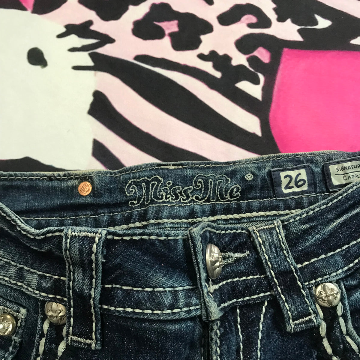 MissMe Lowrise Shorts