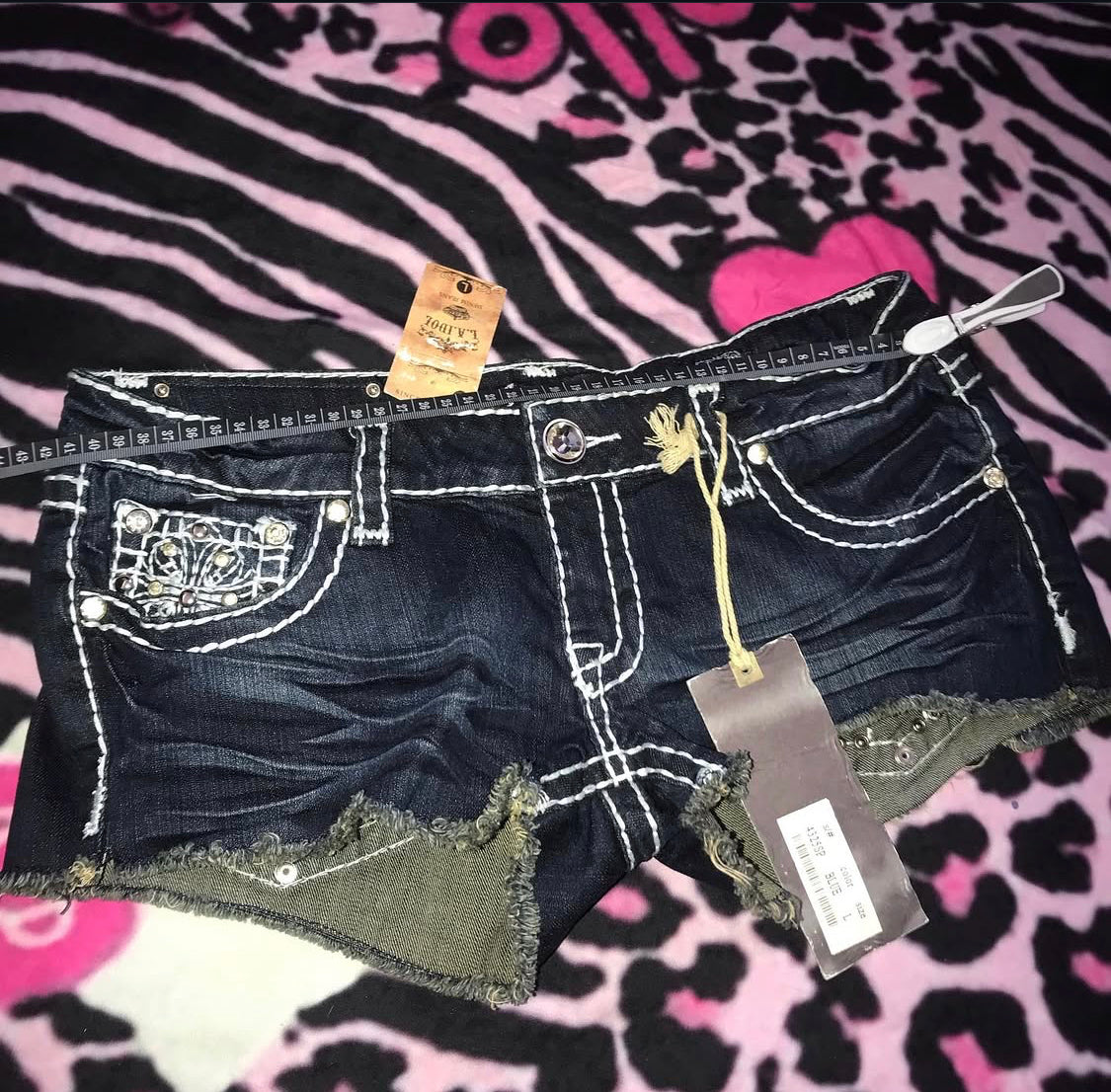 LA Idol Lowrise Mini Shorts Size L Brand New