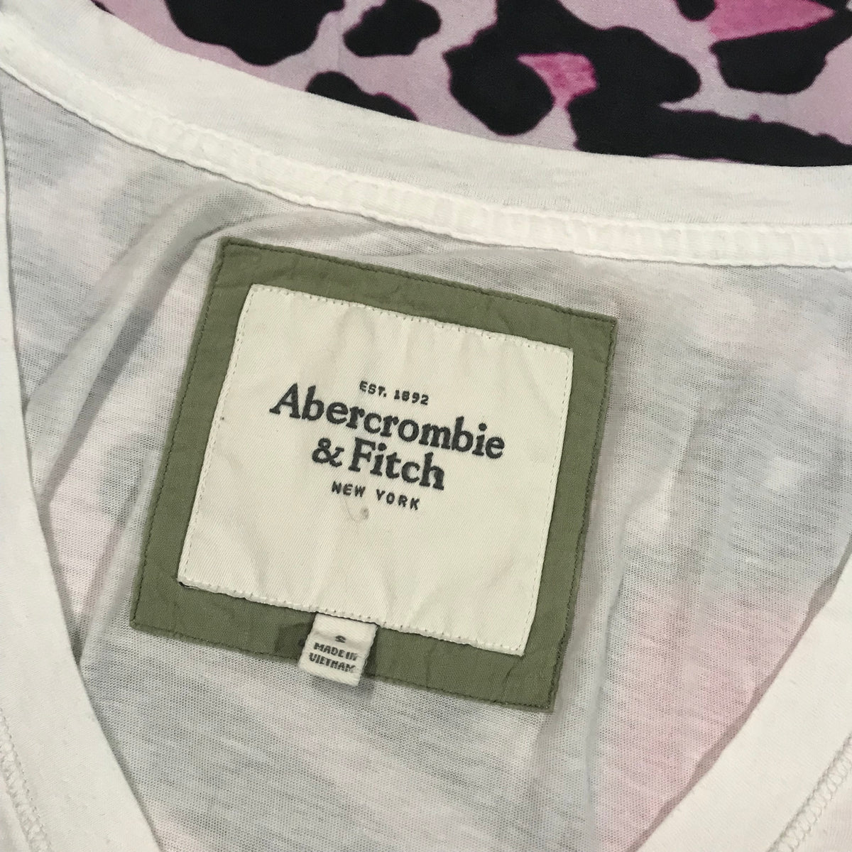 Abercrombie 2000s Jennifer Check Top
