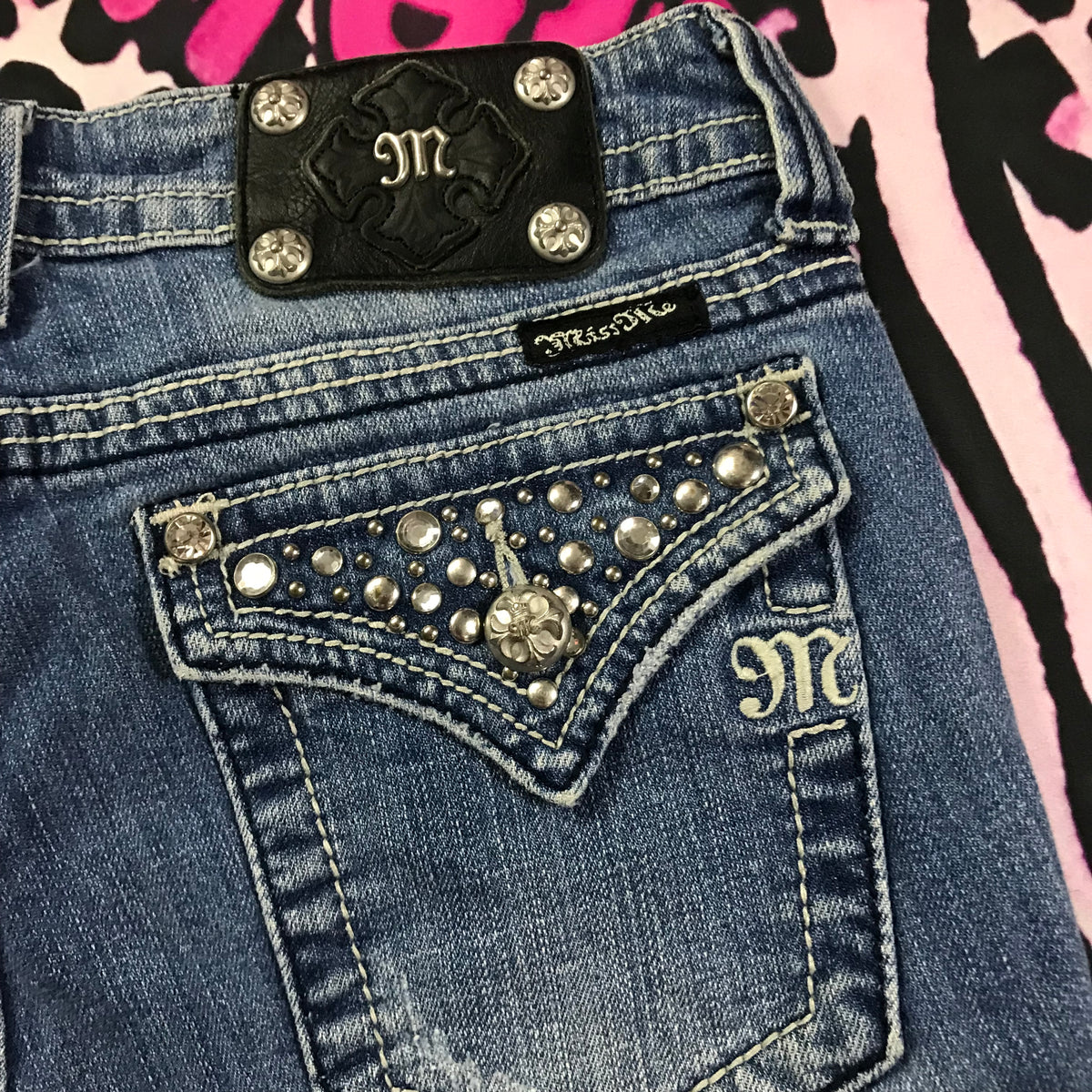 MissMe Lowrise Stud Design Shorts