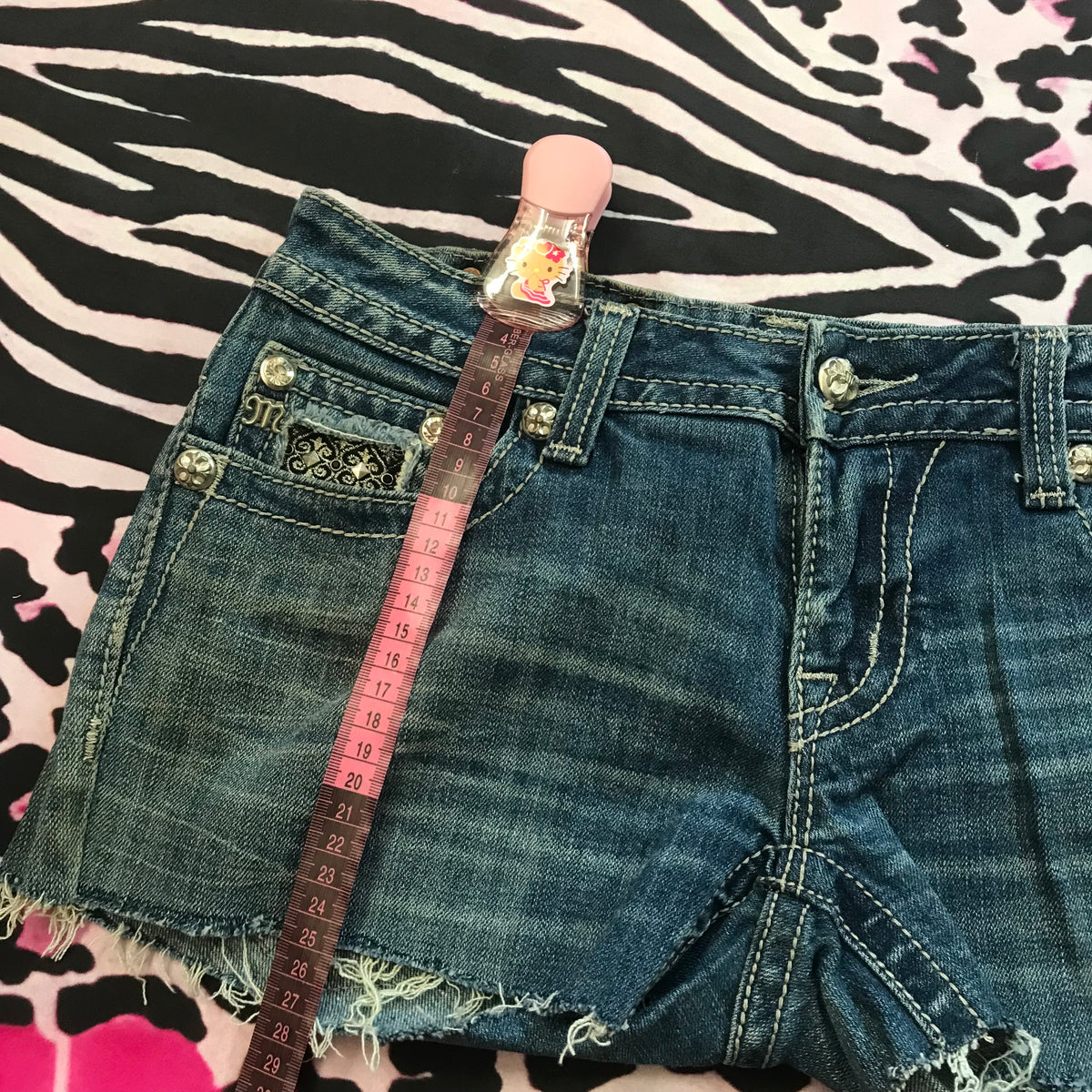 MissMe Lace Design Shorts