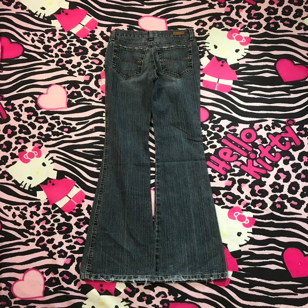 GLO Lowrise Flared Jeans