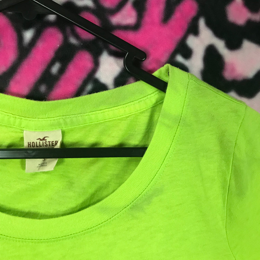 Hollister baby tee