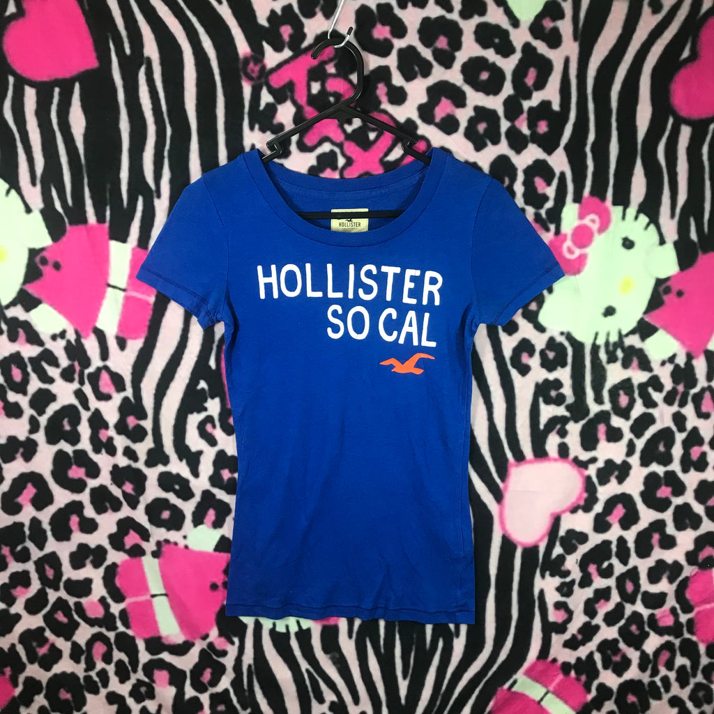 Hollister baby tee