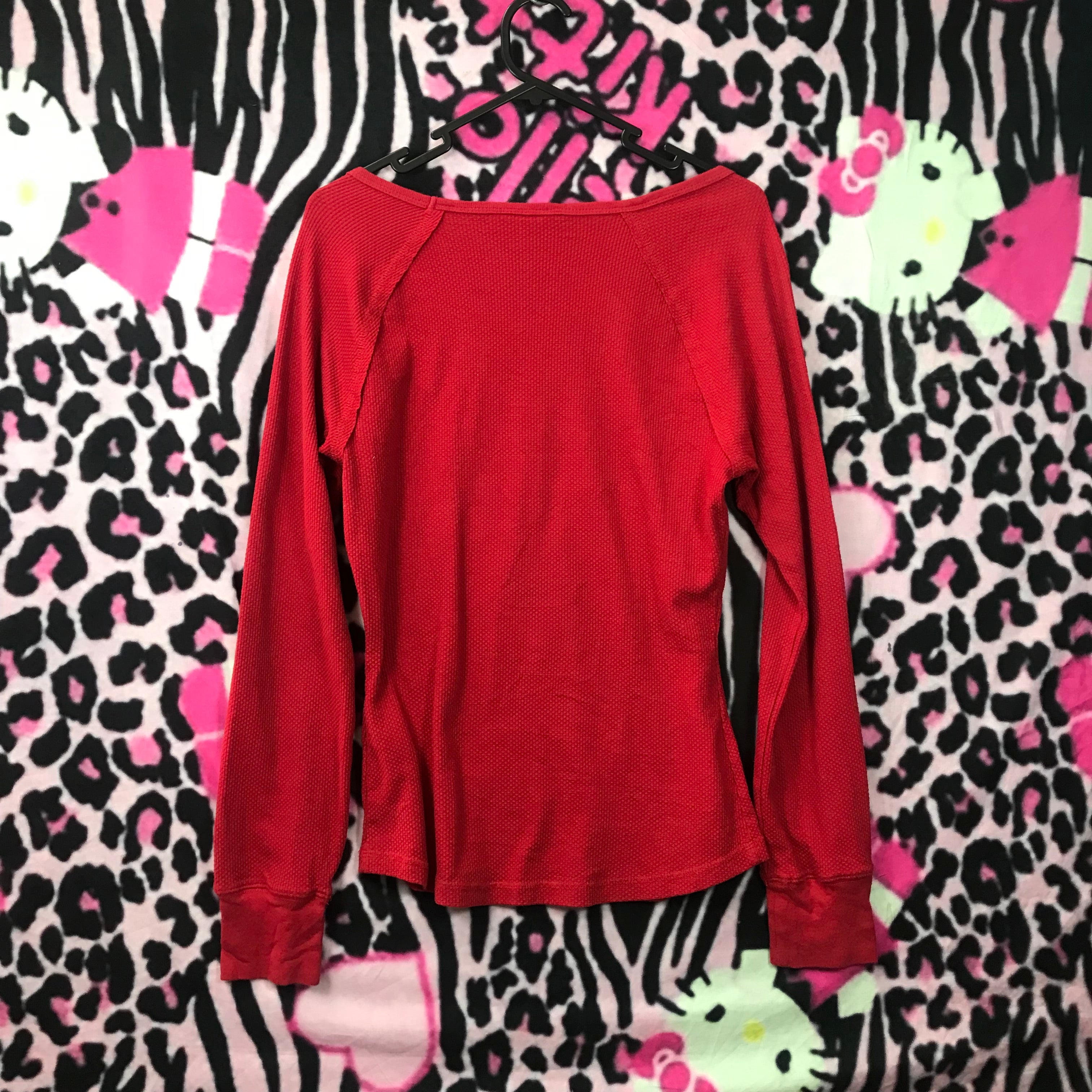 Guess Long Sleeve top