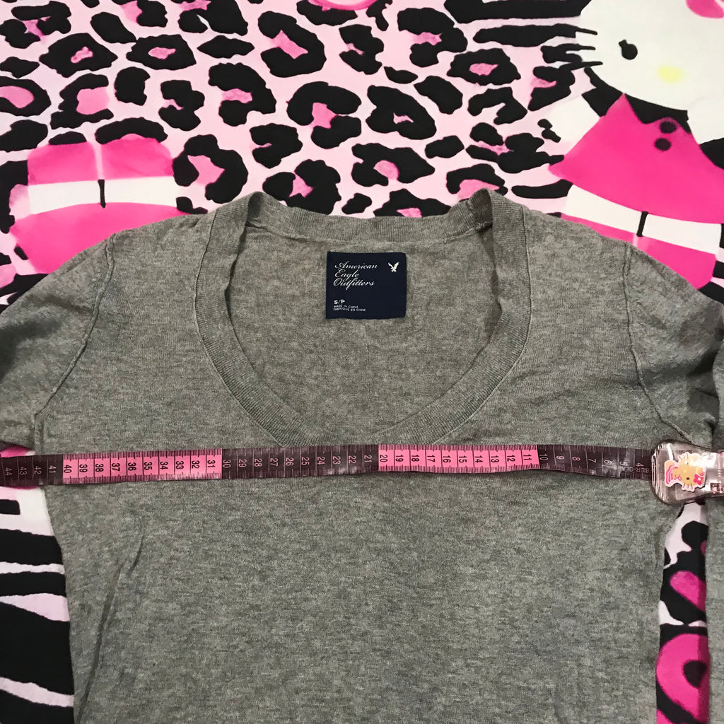 American Eagle Sweater