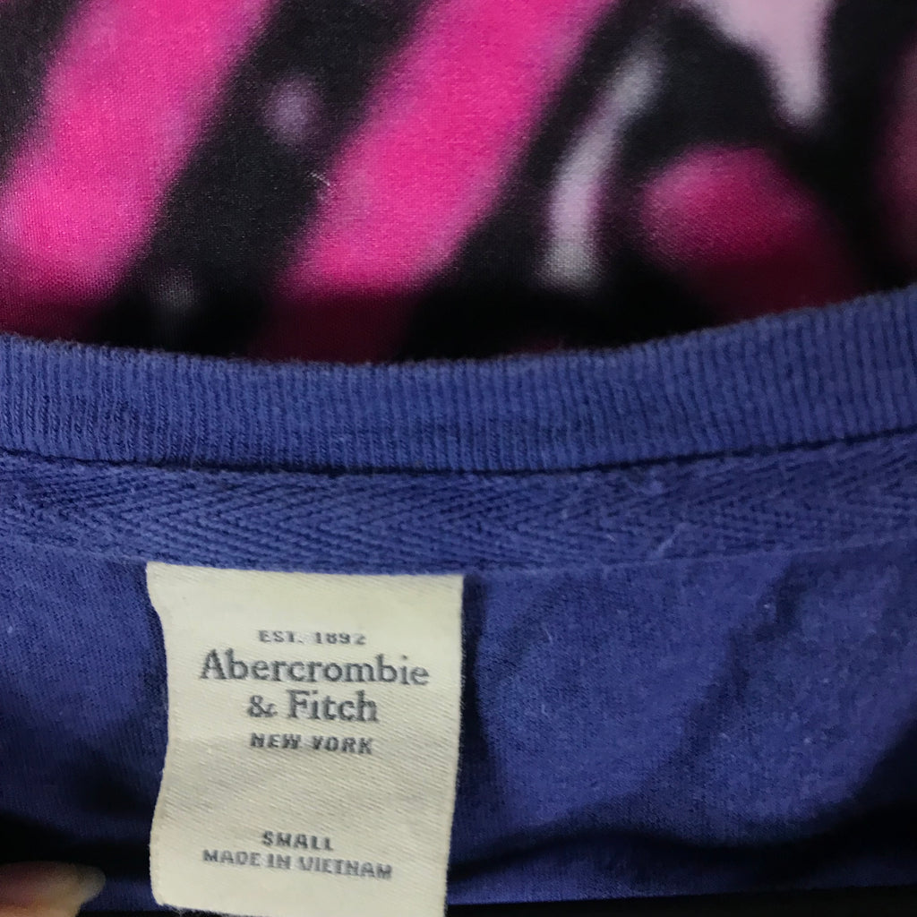 Abercrombie baby tee