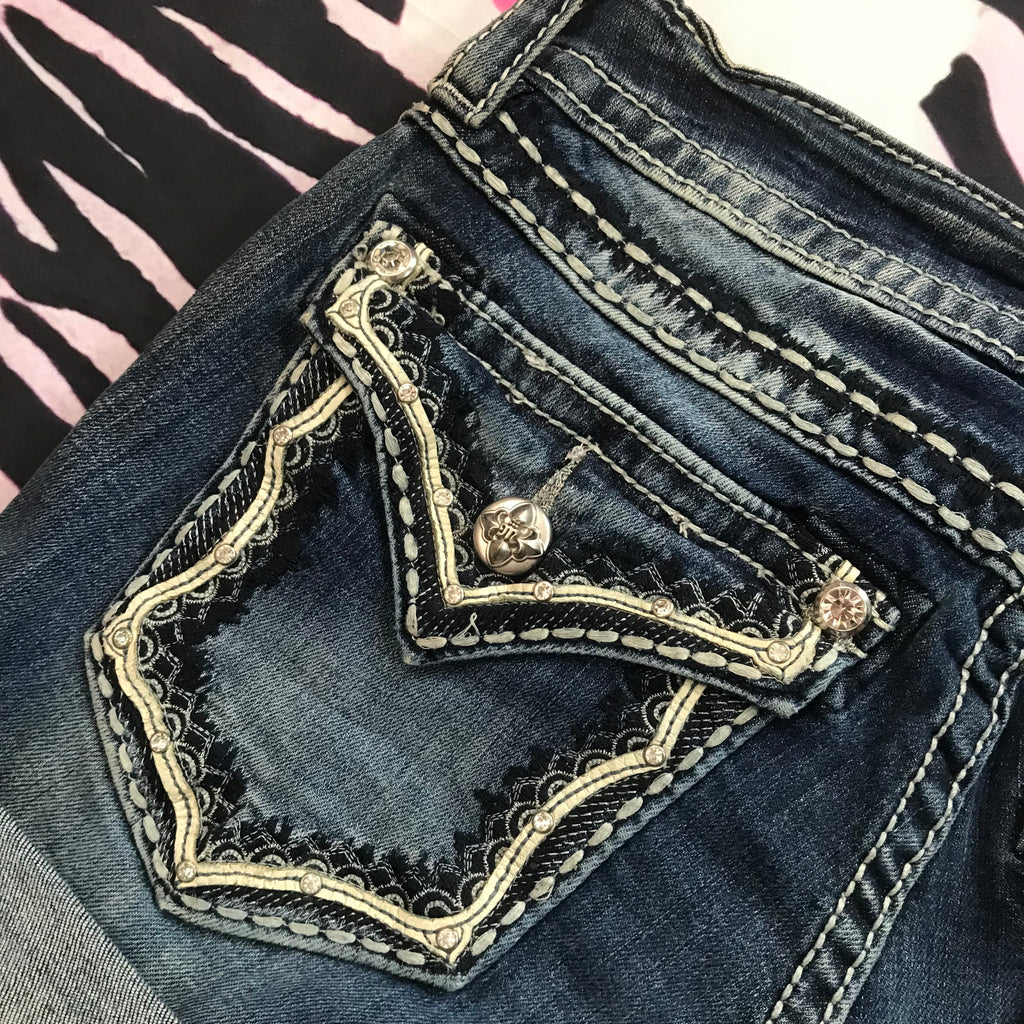MissMe Lowrise Shorts