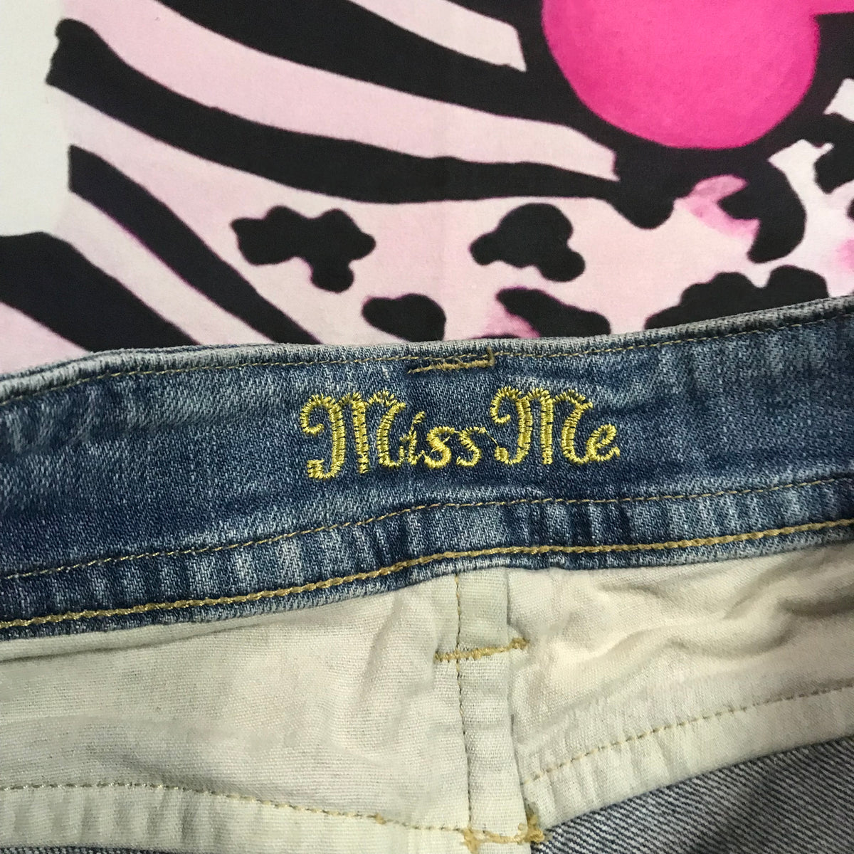 MissMe Shorts Camo Design