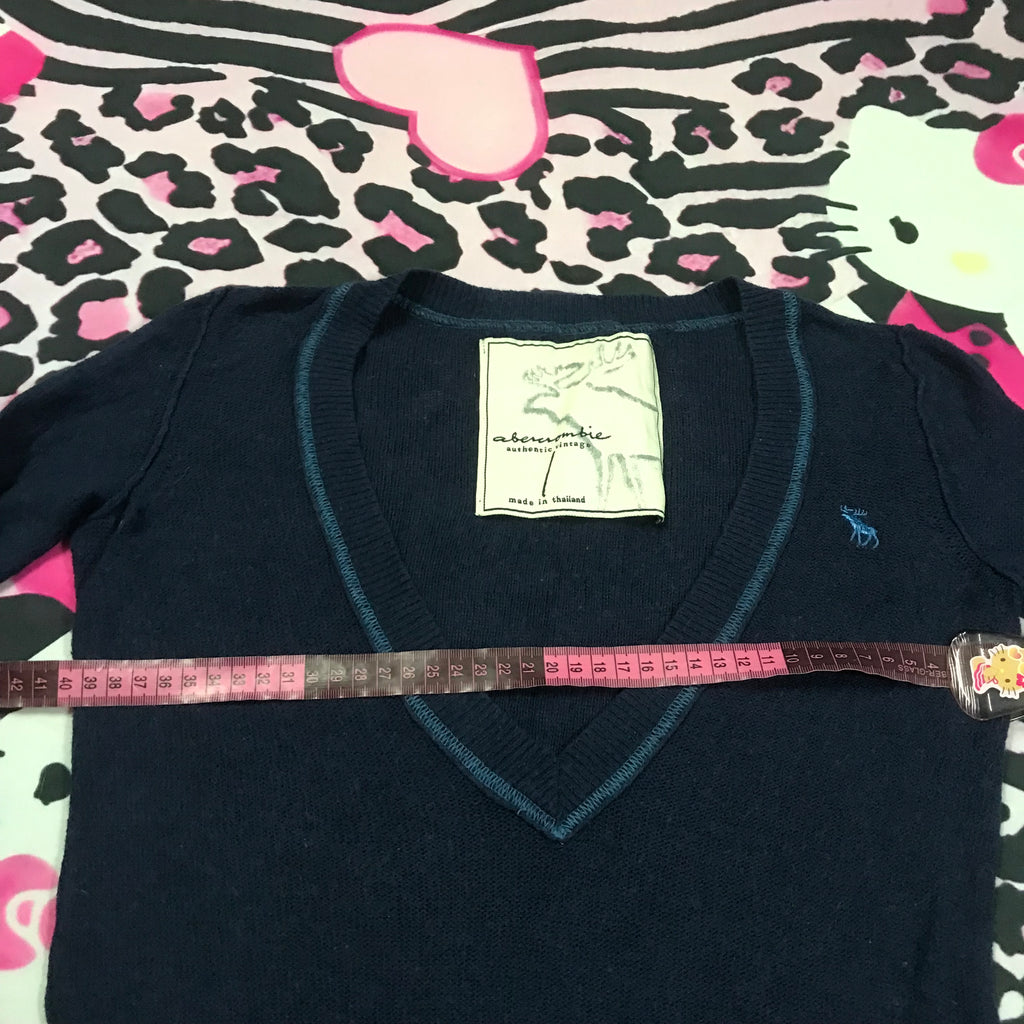 Abercrombie & Fitch 2000s Winter Sweater