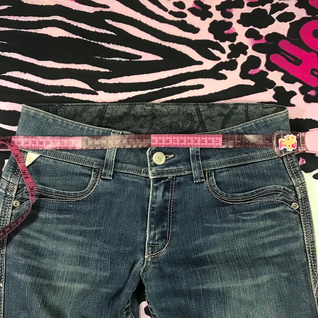 Lowrise Flared Jeans