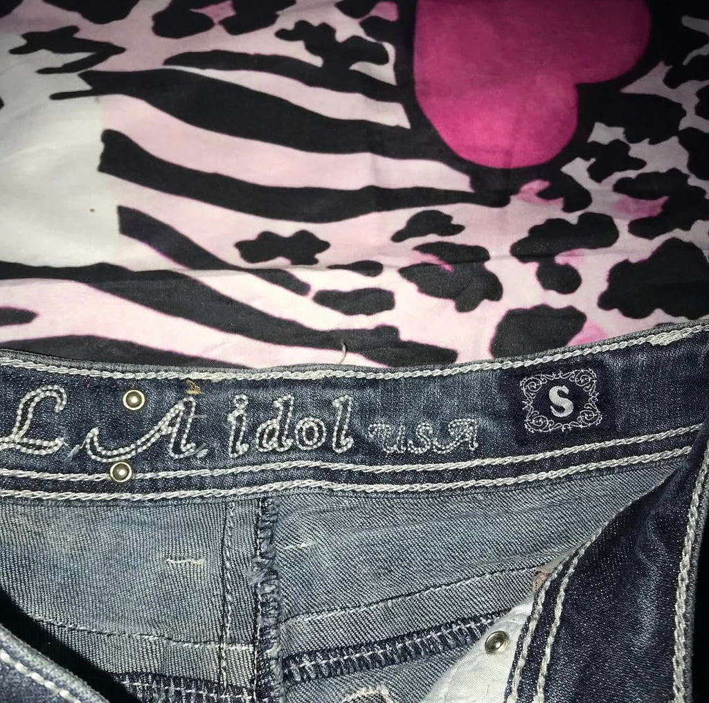 La Idol Lowrise Shorts