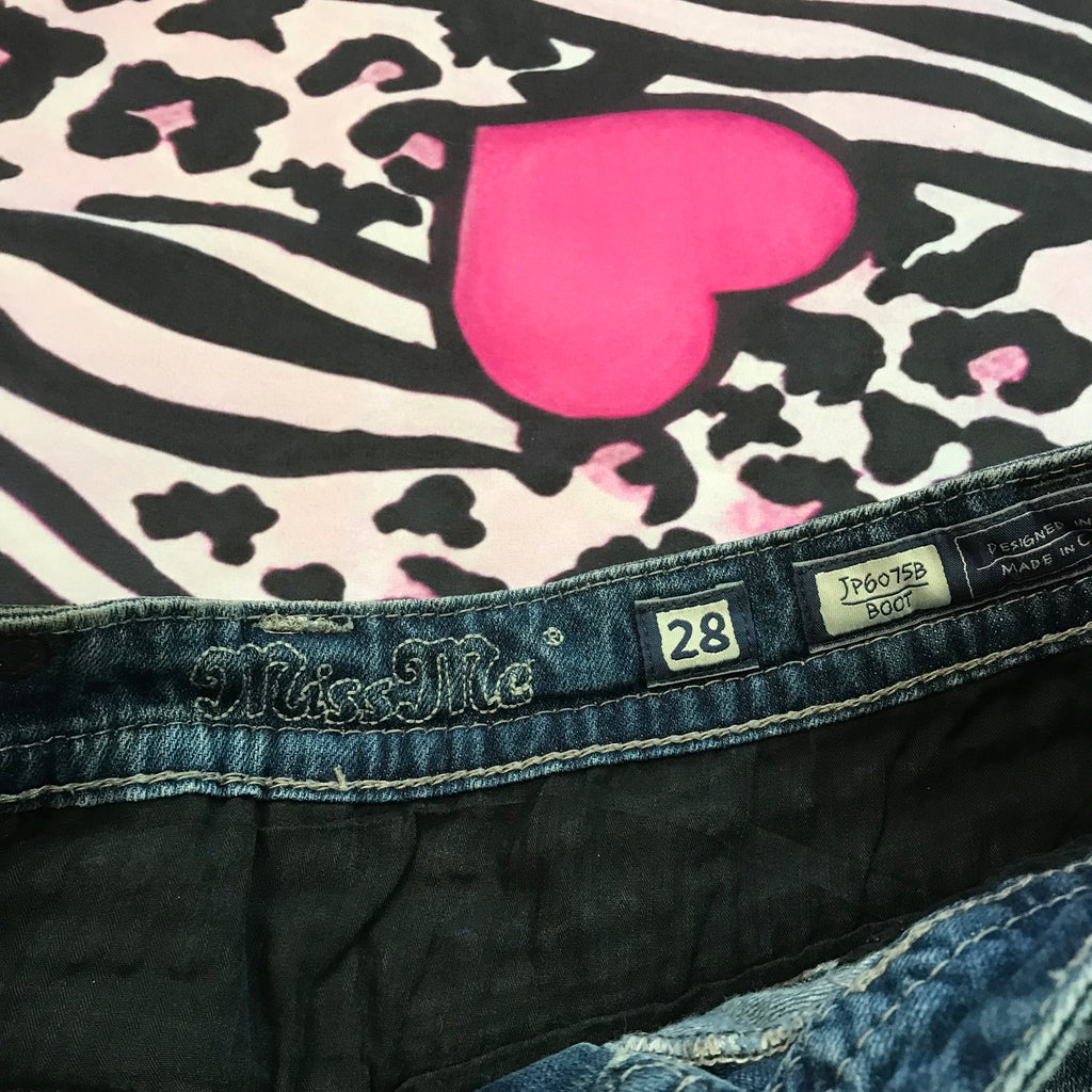MissMe Lace Design Shorts
