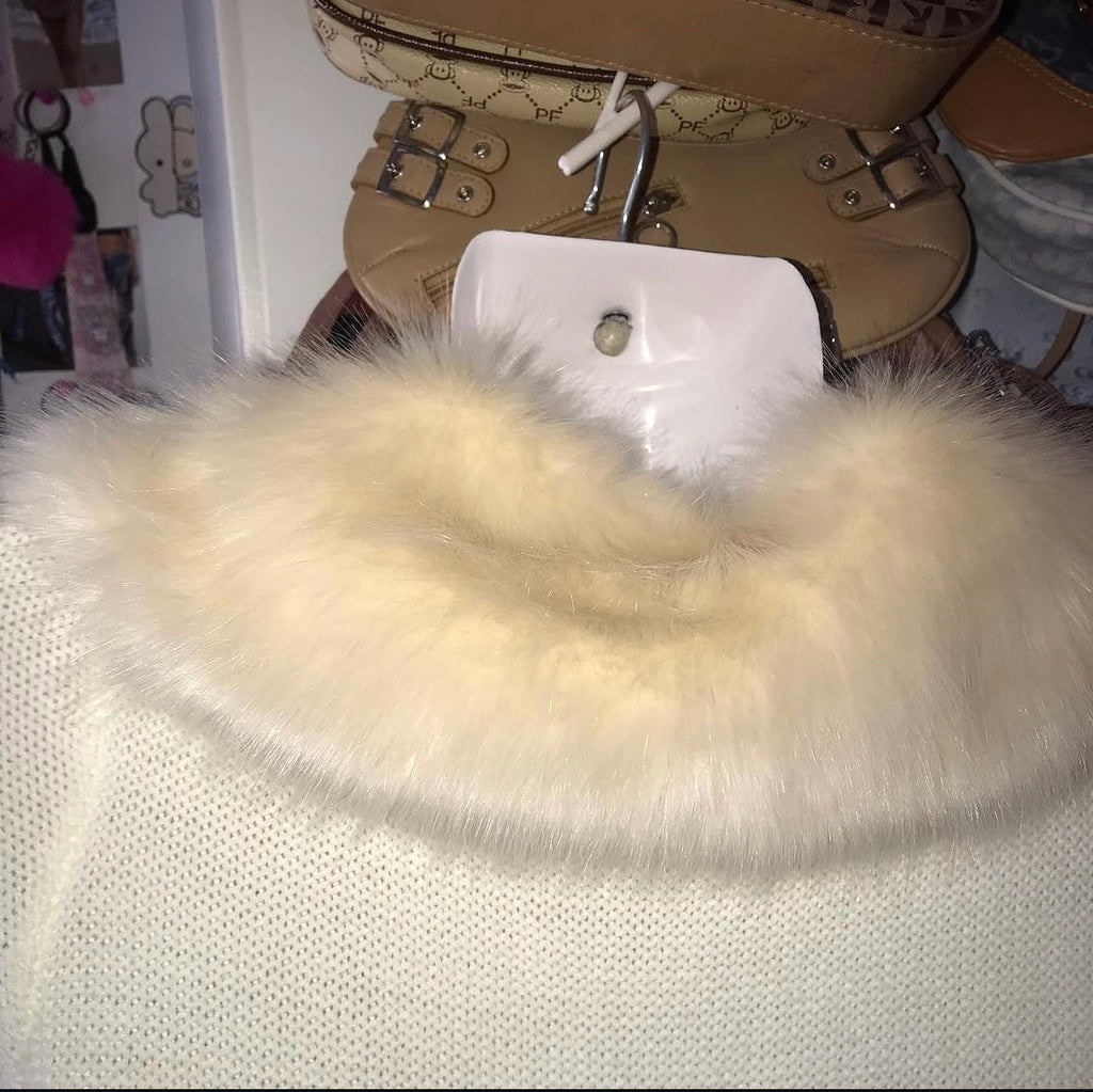 LizLisa Vintage Fur Cardigan