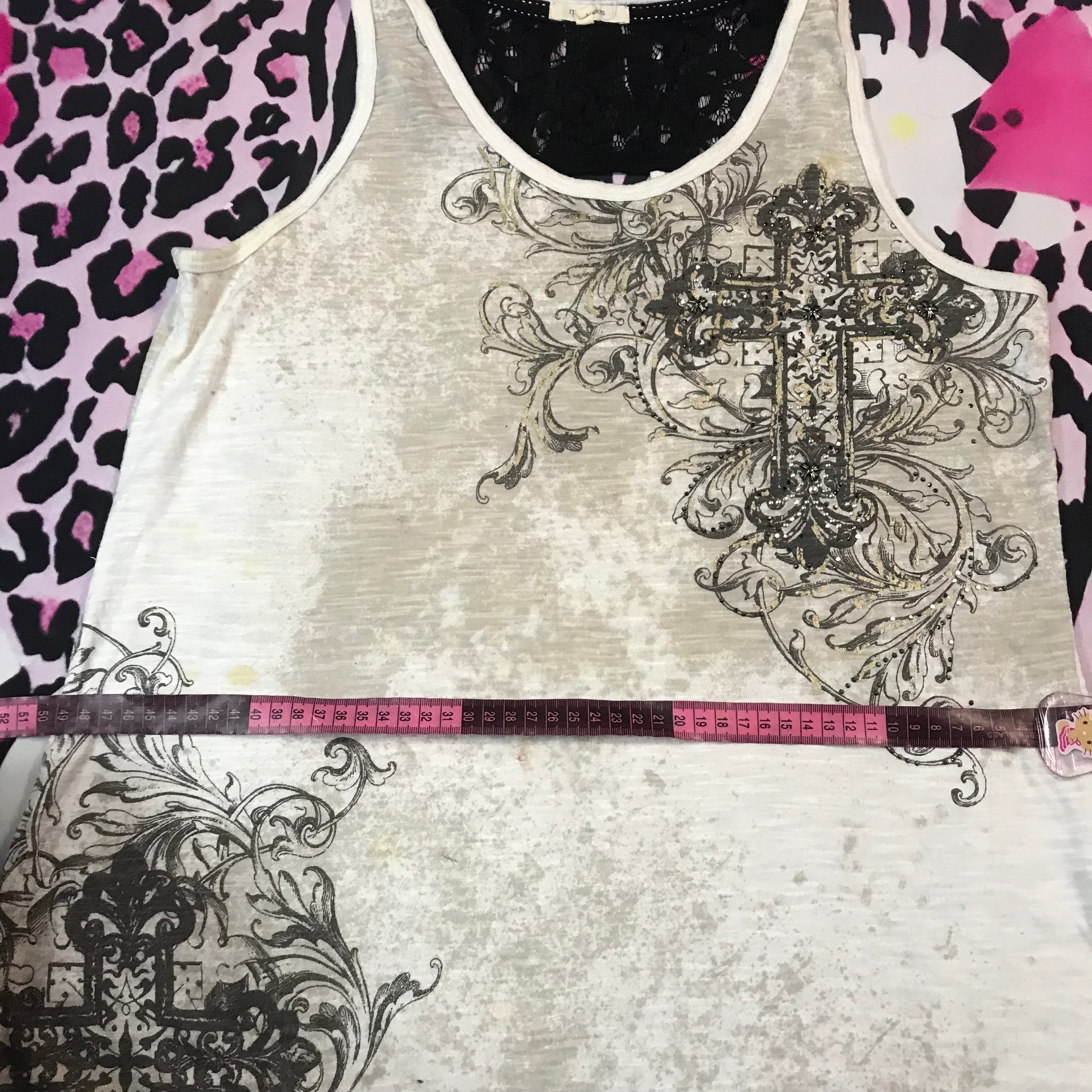 Grunge 2000s tank top
