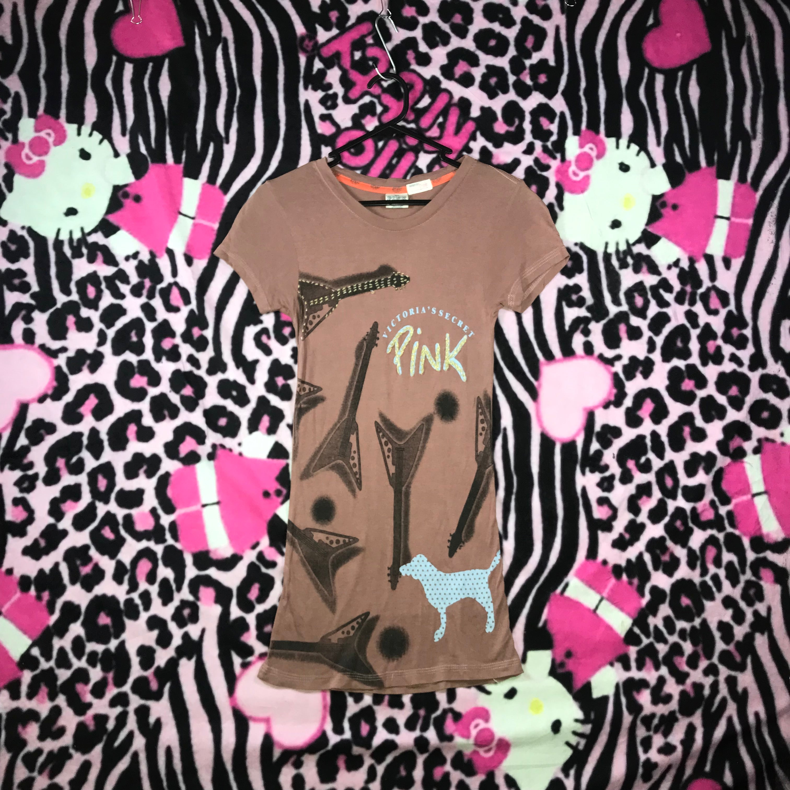 VS Pink Long Line Top