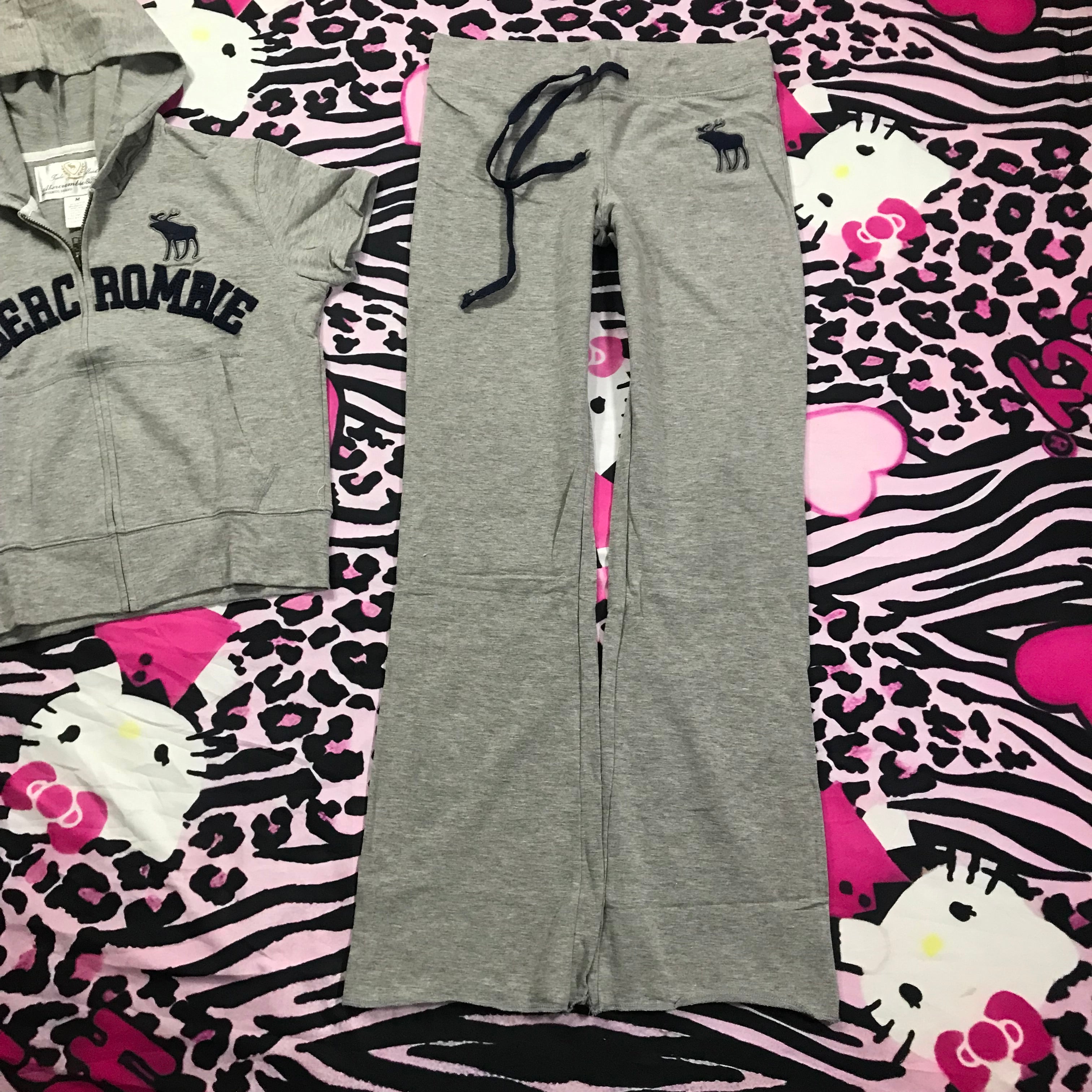 Abercrombie & Fitch Cozy Track Set