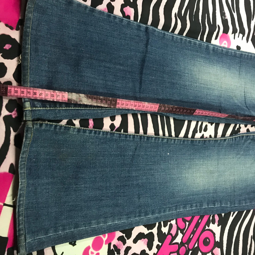 Lowrise flared Jeans