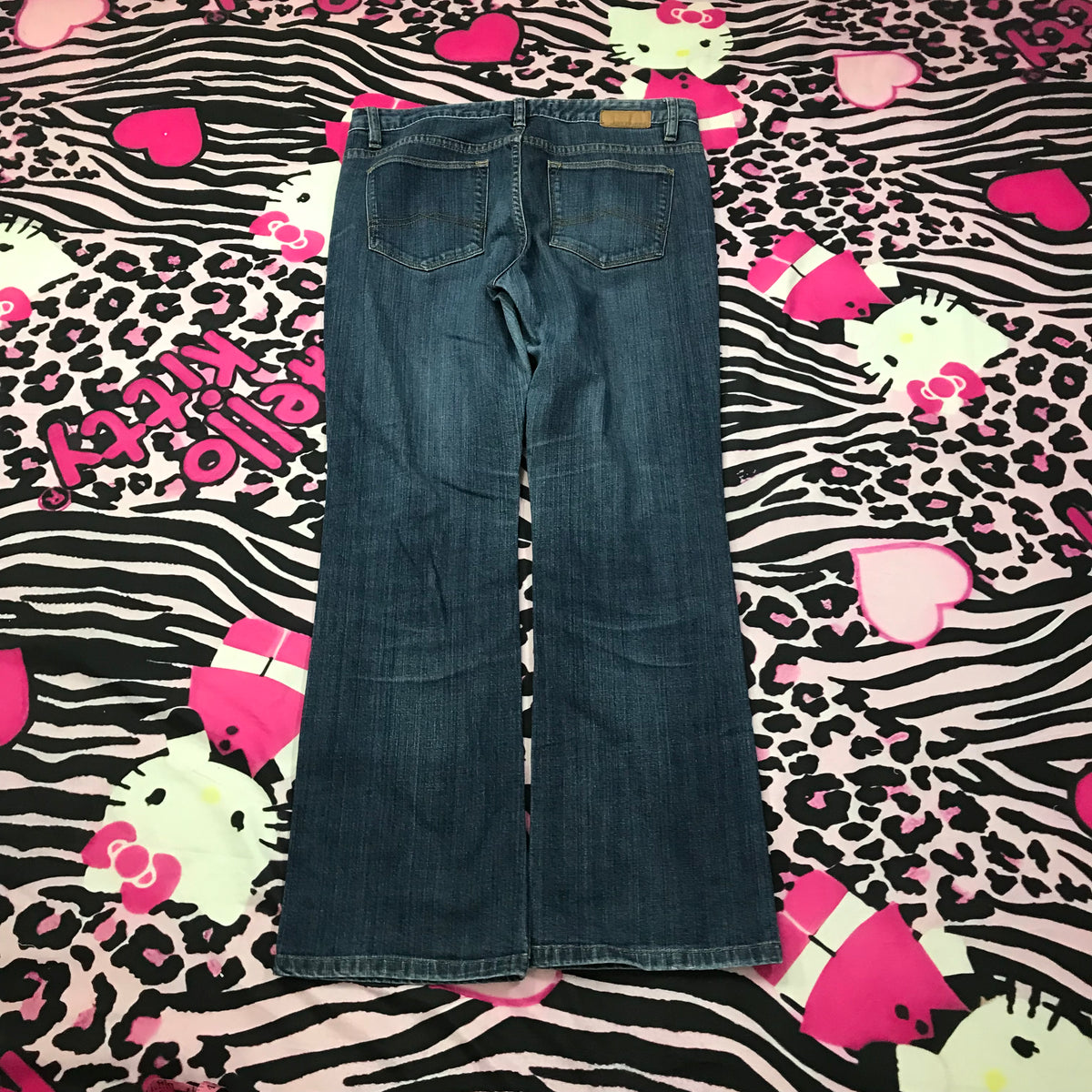 Lowrise Bootcut Jeans