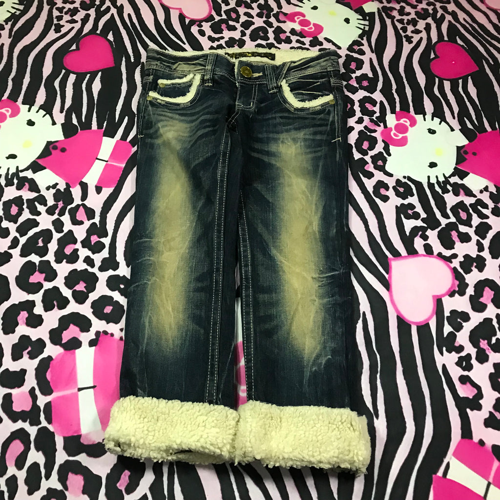 RedPepper Fur Trim Capris Jeans