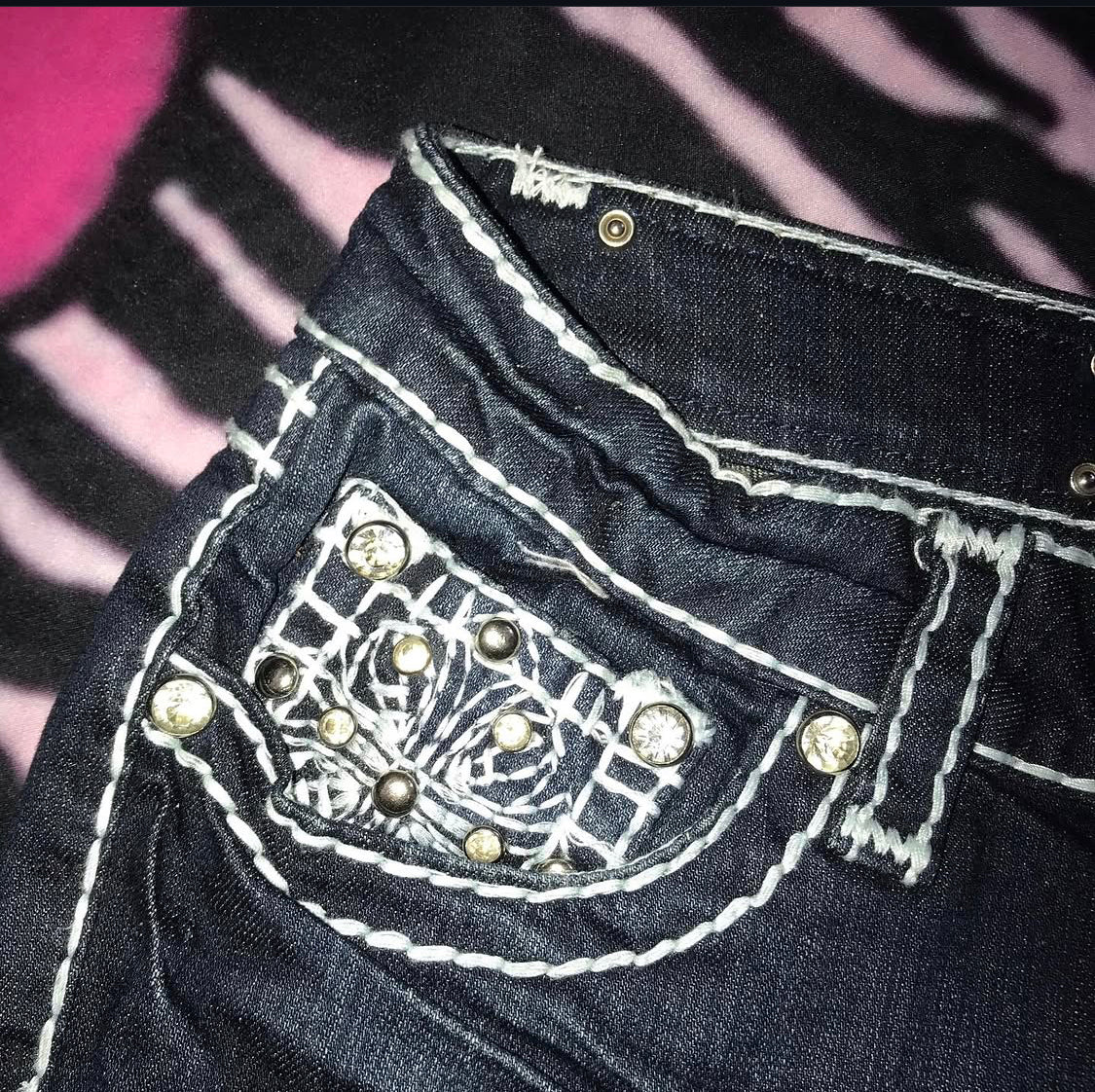 LA Idol Lowrise Mini Shorts Size L Brand New