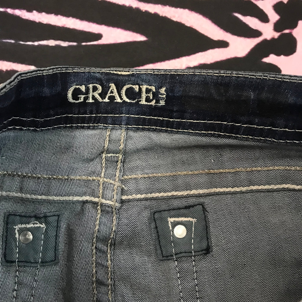 Grace LA lowrise flared jeans