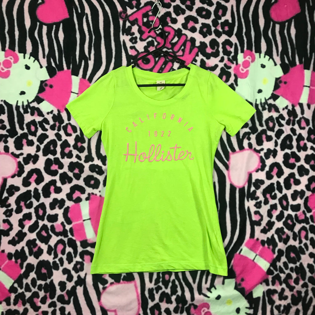 Hollister baby tee