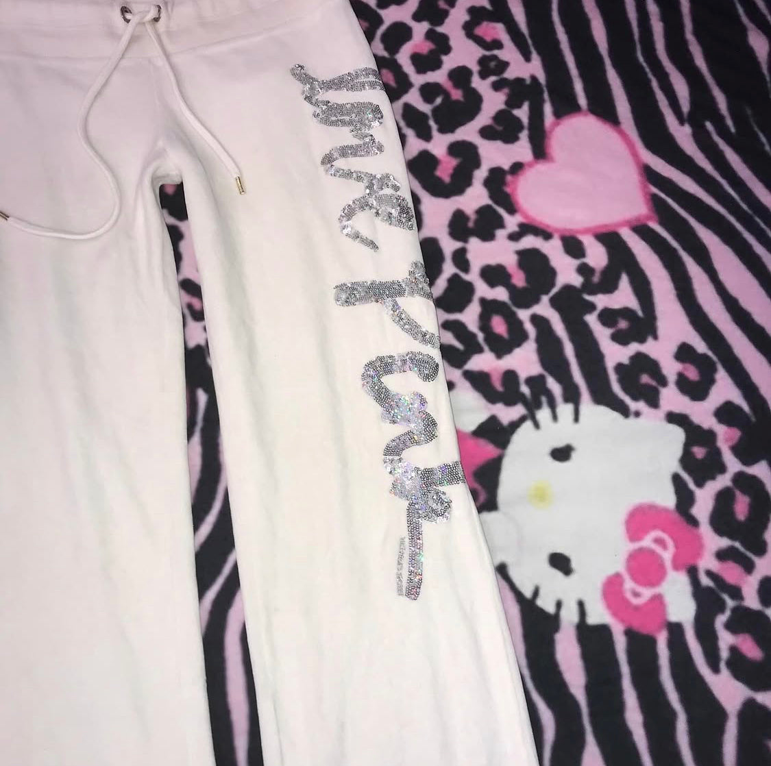 Victorias Secret 2000s White Velour Lowrise Track Pants