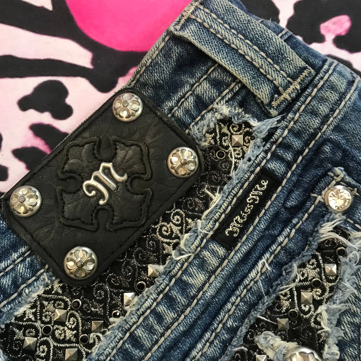 MissMe Lace Design Shorts